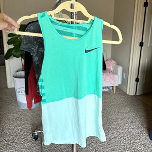 Nike girls tank top